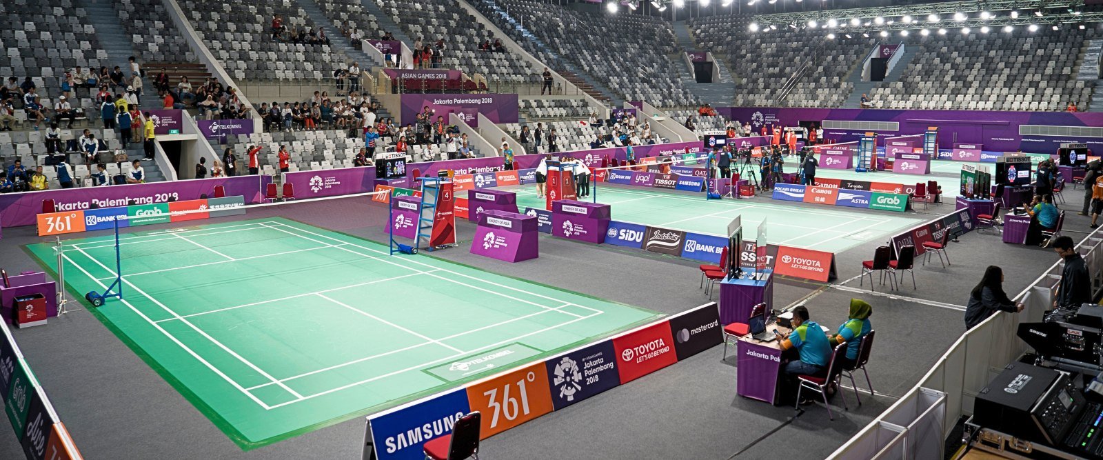 karpet badminton