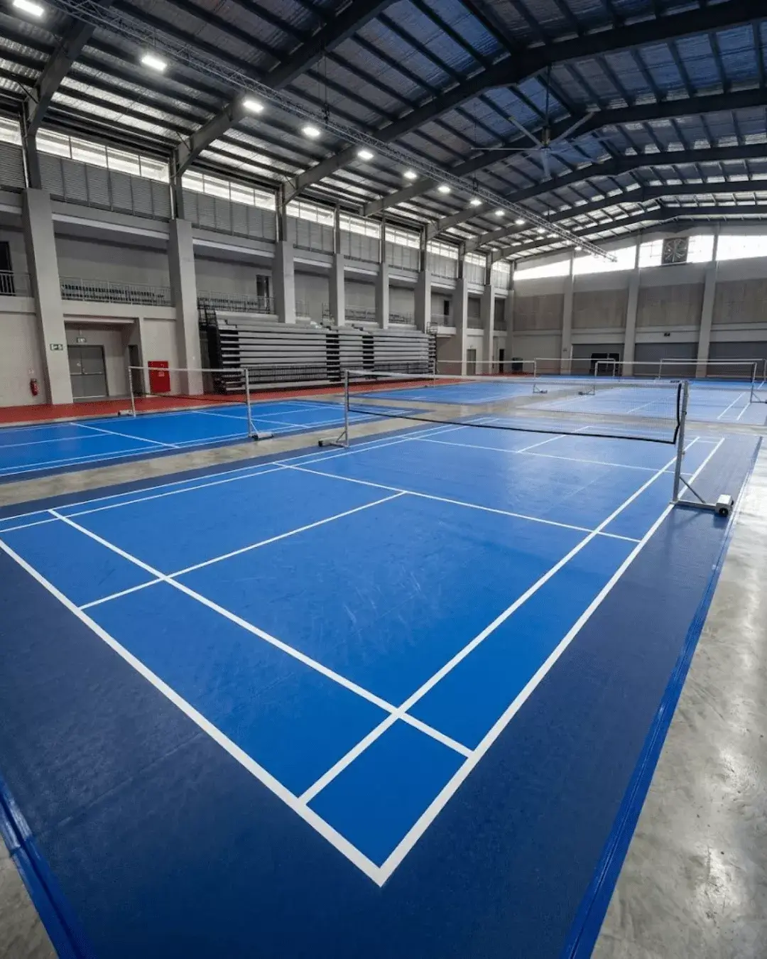 harga bikin lapangan badminton 2