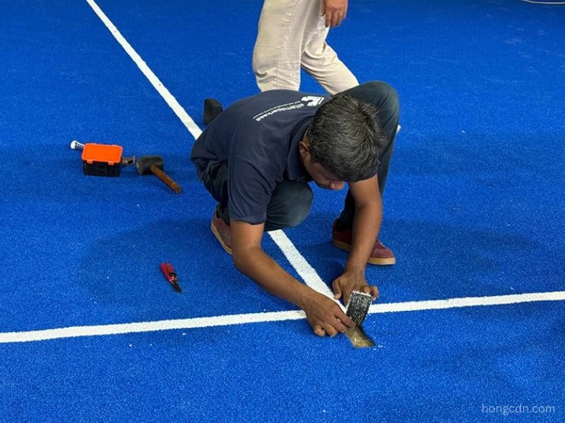 Pemasangan Lantai Lapangan Padel Elang Sport